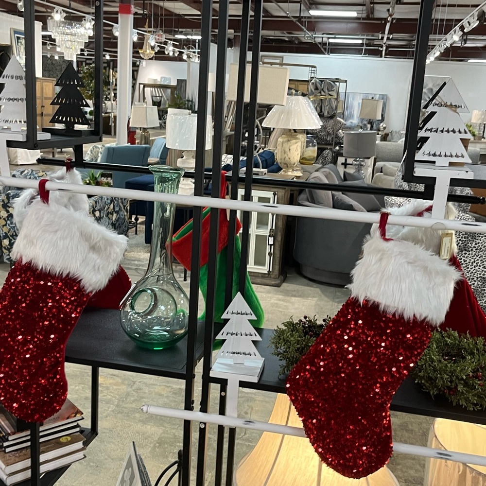 Christmas Mantel Beautiful Metal white tree stockings holder with red 4 sequin